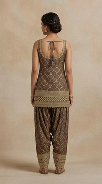 Elegant lavender Farsi salwar suit with embellished detailing for engagement, sangeet and wedding functions