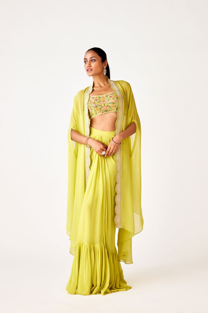 PISTA EMBROIDERED CAPE & PLEATED SKIRT SET