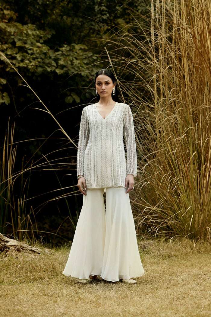 IVORY EMBROIDERED SHARARA SET