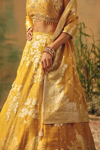 YELLOW BANARASI TISSUE SILK LEHENGA SET | Nishly Fashion House