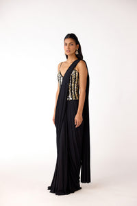 EMBELLISHED BLACK CORSET PRE DRAPED SAREE SET