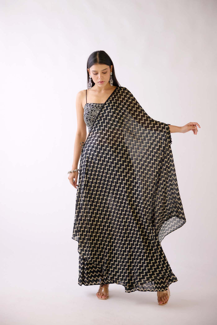BLACK SHARARA SET WITH CAPE