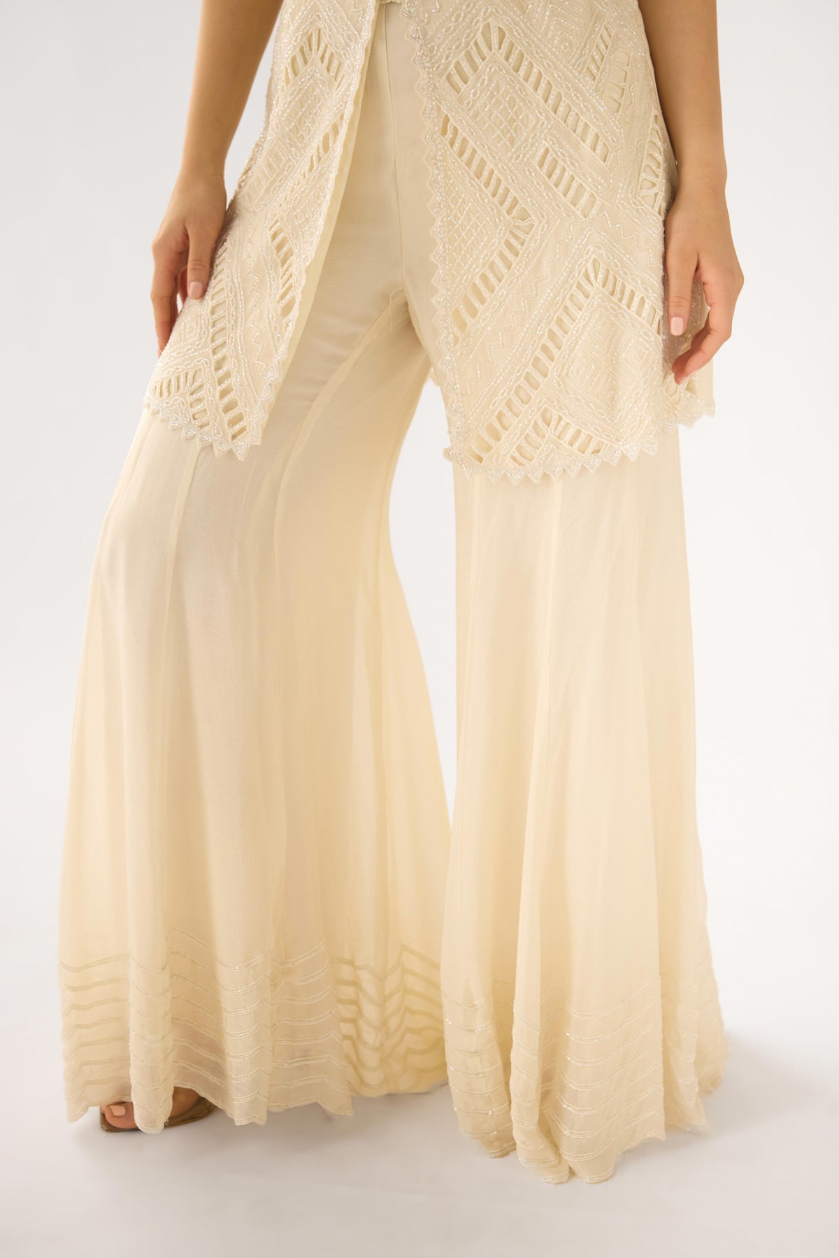 IVORY CHIFFON EMBROIDERED SHARARA SET