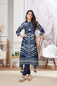 BLACK SILK KURTA PANT SET WITH NECKLACE