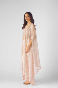 CONTEMPORARY PEACH INDOWESTERN CAPE SET WITH INTRICATE EMBROIDERY