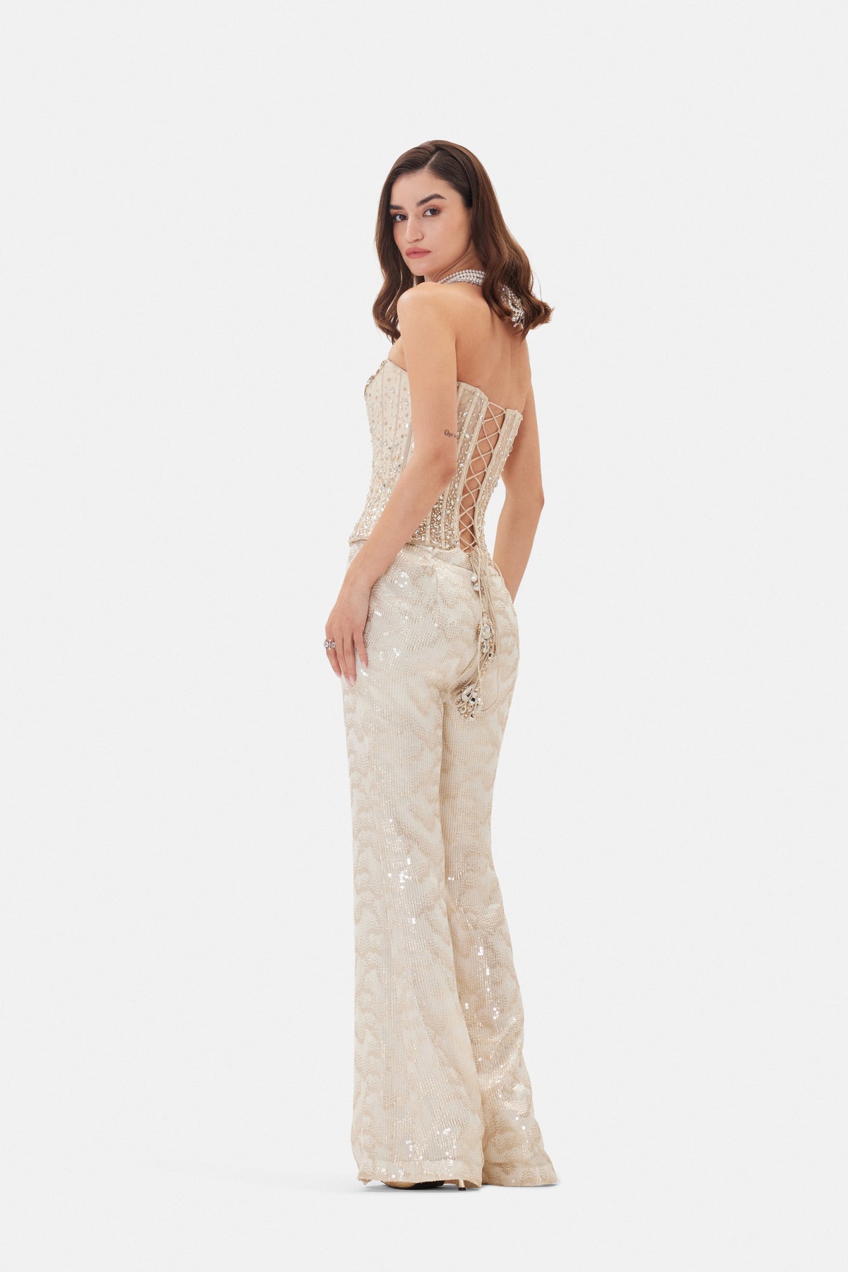 IVORY CORSET SET WITH INTRICATE EMBROIDERY