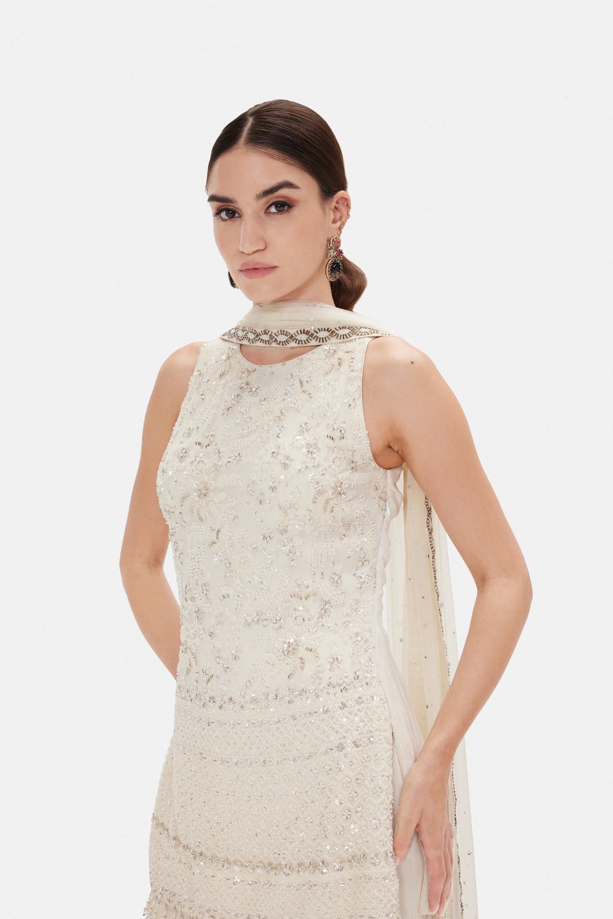 CONTEMPORARY IVORY EMBROIDERED FLARED SHARARA SET