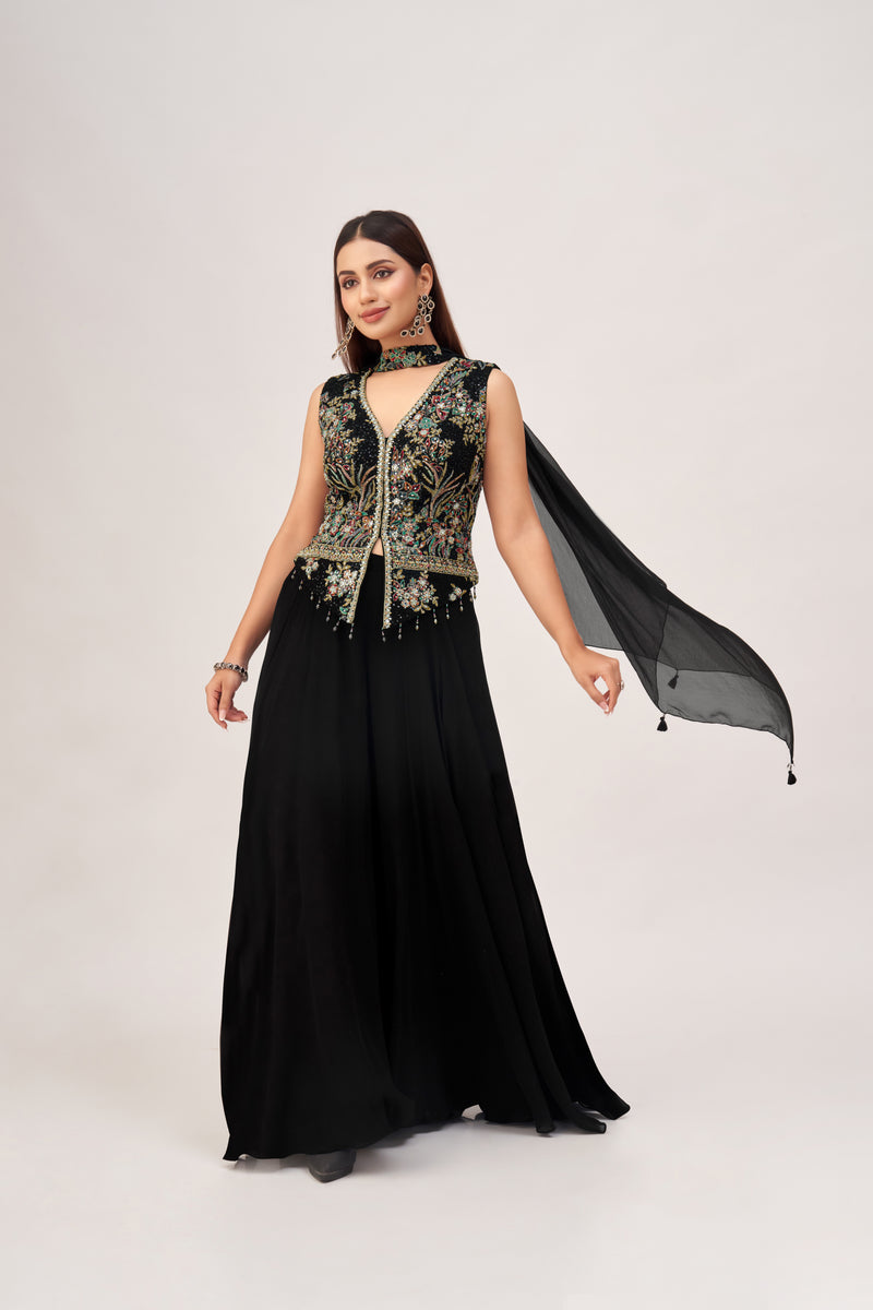 BLACK EMBROIDERED SHARARA SET WITH INTRICATE EMBROIDERY