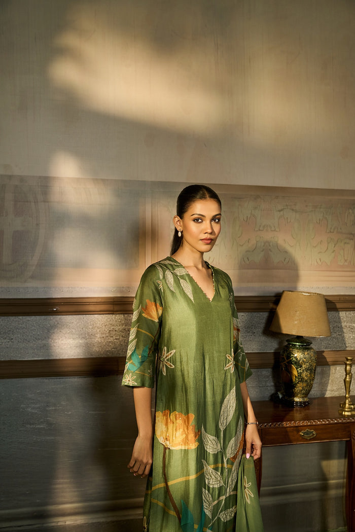 GREEN SEQUINS EMBROIDERED PRINTED SILK KURTA SET