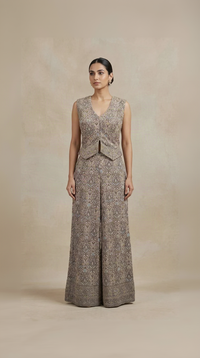ACE THREAD EMBROIDERED SHARARA SET